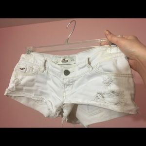 White hollister shorts